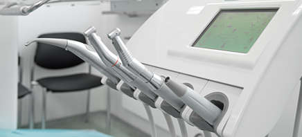 Modernste Zahnarzt-Technologie